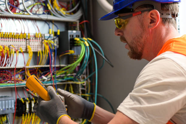 Best Industrial Electrical Services  in De Kal, TX