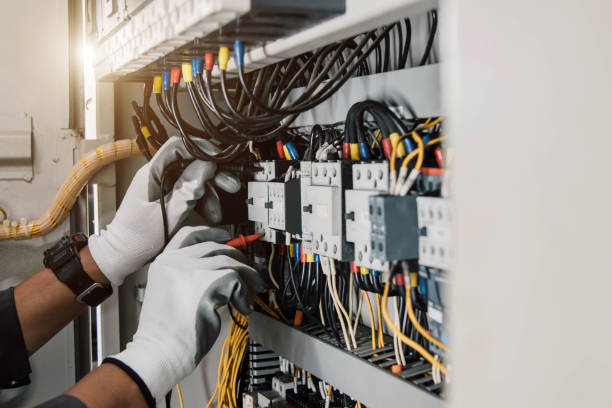 Best Electrical Installation Contractor  in De Kal, TX